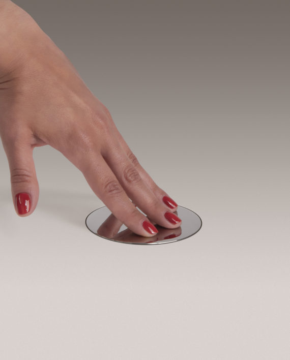 SECRET_FLAT_Flush_Mano
