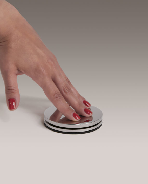 SECRET_FLAT_Surface_Mano